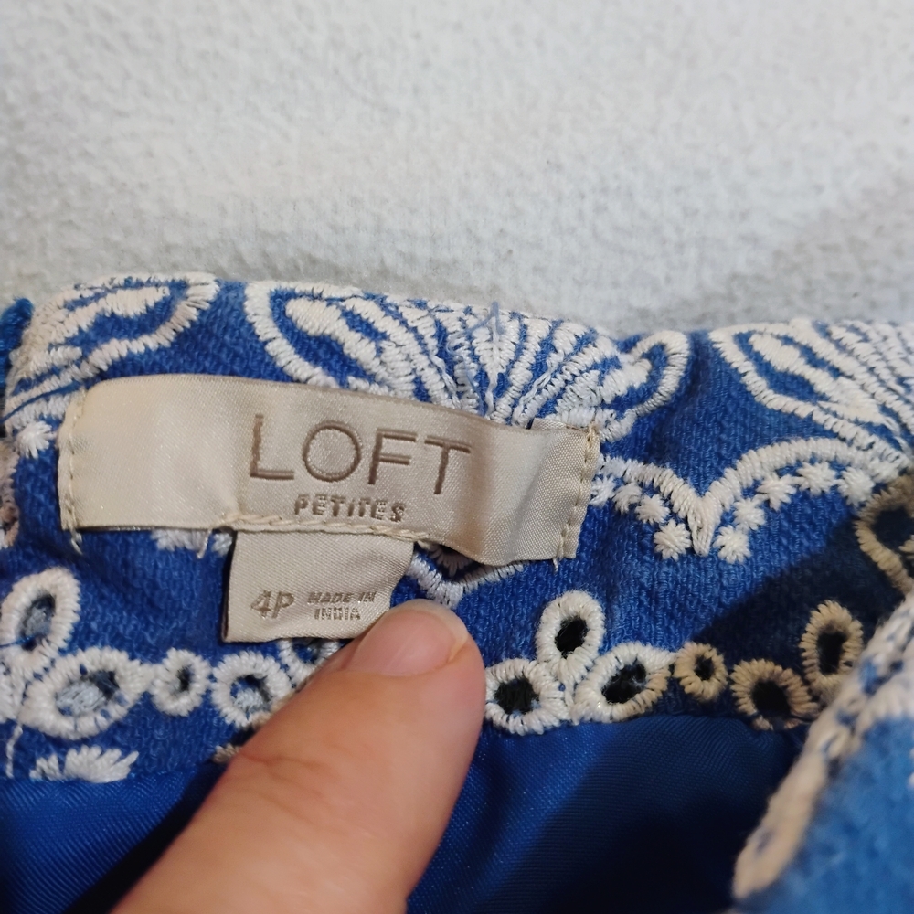 LOFT Blue and White Mini Skirt - Picture 2 of 9